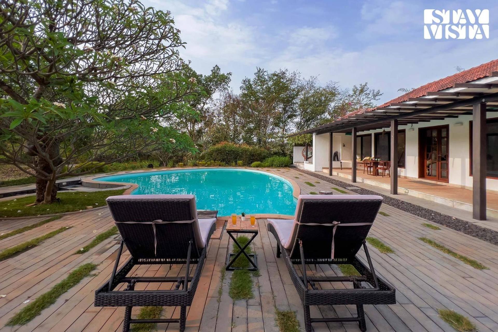 Wander Beyond By Stayvista - Featuring A Bali-Themed Abode And A Refreshing Swimming Pool Alibág Kültér fotó
